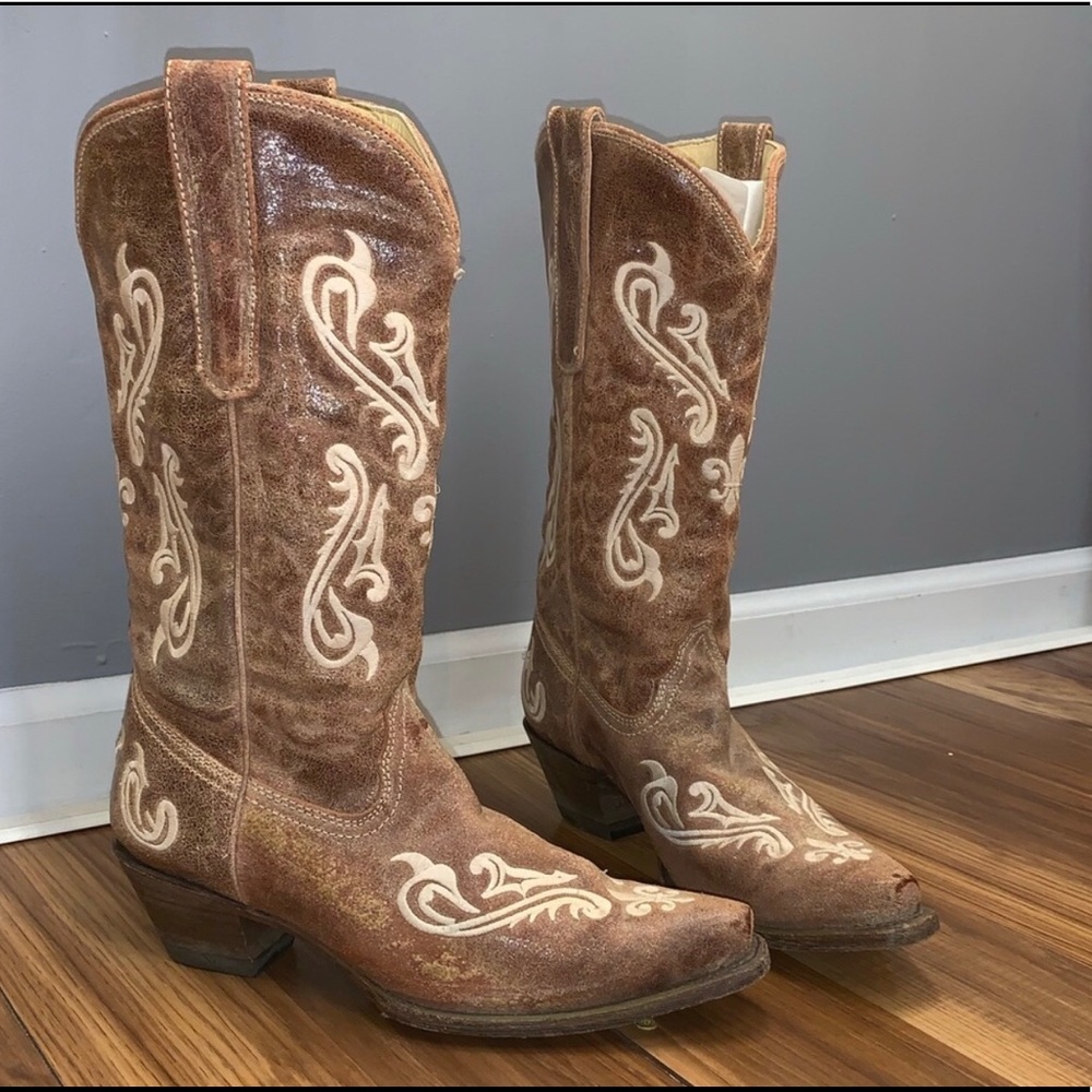 Beautiful Corral Cowboy Boots 🤠